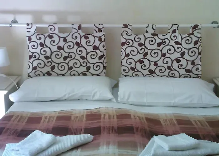 Roma Prince Inn Accommodation Konukevi 2*