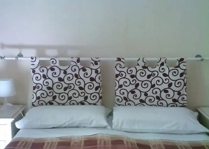 Roma Prince Inn Accommodation 2*