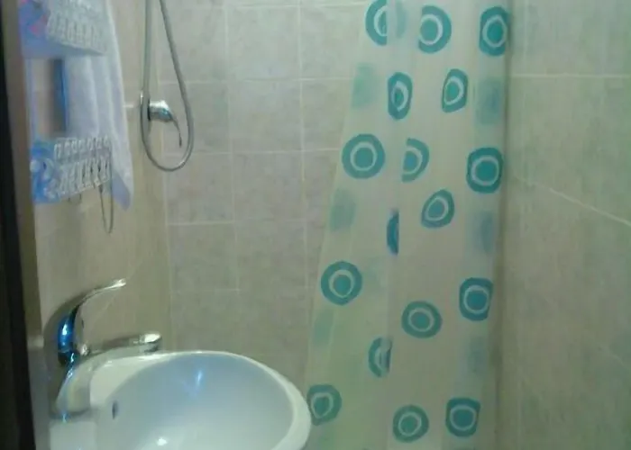 Roma Prince Inn Accommodation Konukevi