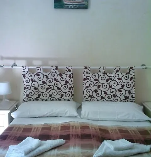 Roma Prince Inn Accommodation Roma